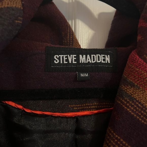 Steve Madden Ruby Blanket Wrap Coat Size Medium - Picture 4 of 5